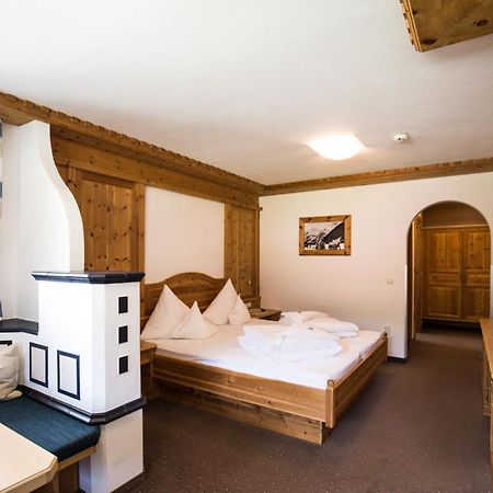 Landhaus Schnoeller ทันน์ไฮม์ ภายนอก รูปภาพ