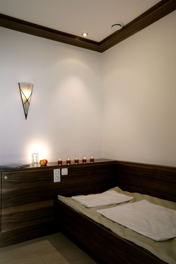 Landhaus Schnoeller ทันน์ไฮม์ ภายนอก รูปภาพ